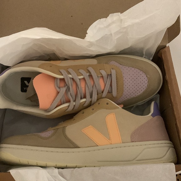 NEW Veja V-10 Suede (Multi / Peach) - Picture 5 of 5